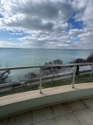 Image No.2-Appartement de 1 chambre à vendre à Burgas