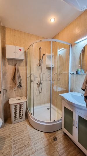 Image No.20-2 Bed Apartment for sale