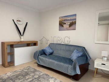 94eebf03-ae86-42ae-8772-efb11d1e9c75