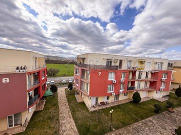 sunny-day-5-studio-for-sale-4