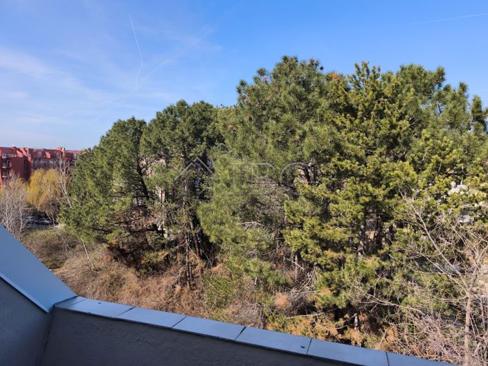 Image No.5-Apartment for sale