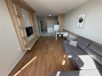 ca394517-8ca5-4ef5-b15b-b40c00b79f67