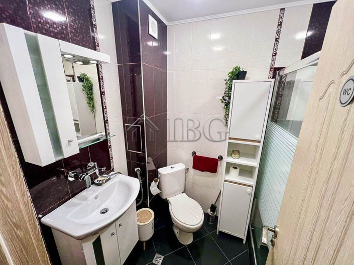 Image No.12-1 Bed Apartment for sale