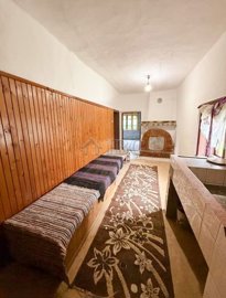 3-bedroom-house-outbuildings-5-km-to-general-