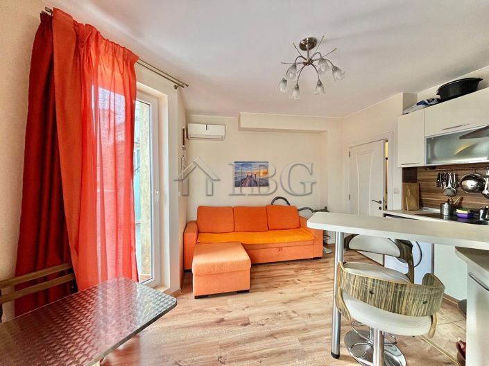 Image No.12-2 Bed Apartment for sale