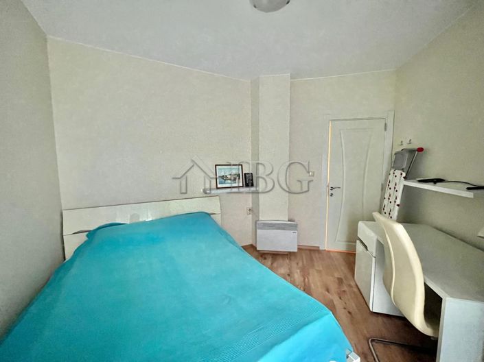 Image No.16-2 Bed Apartment for sale