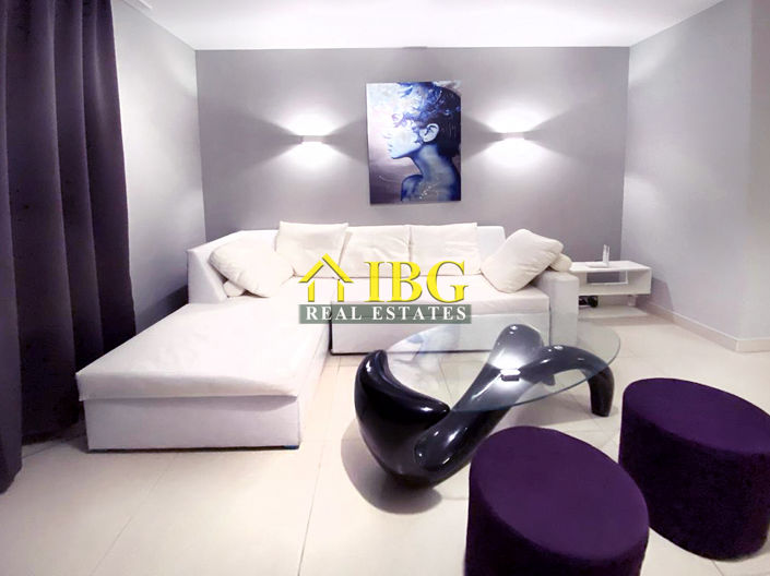 Image No.20-6 Bed House for sale