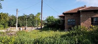 3-bedroom-house-near-general-toshevo-8