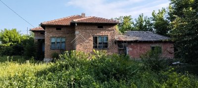 3-bedroom-house-near-general-toshevo-9