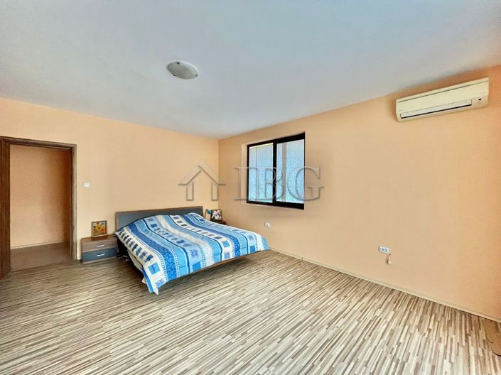 Image No.10-Maison de 3 chambres à vendre à Burgas