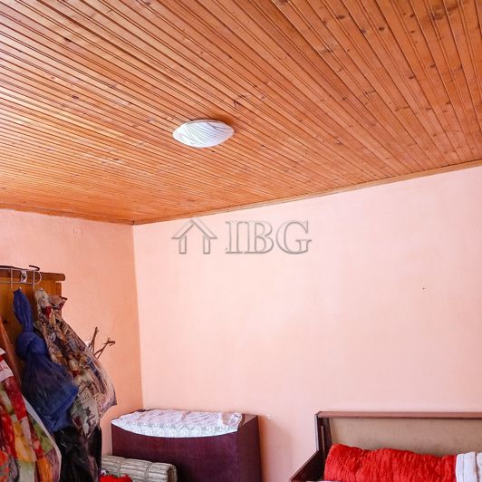 Image No.10-3 Bed House for sale