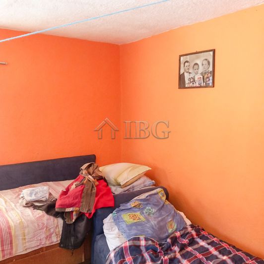 Image No.17-3 Bed House for sale