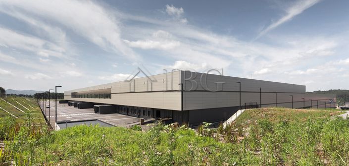 Image No.7-Commercial for sale