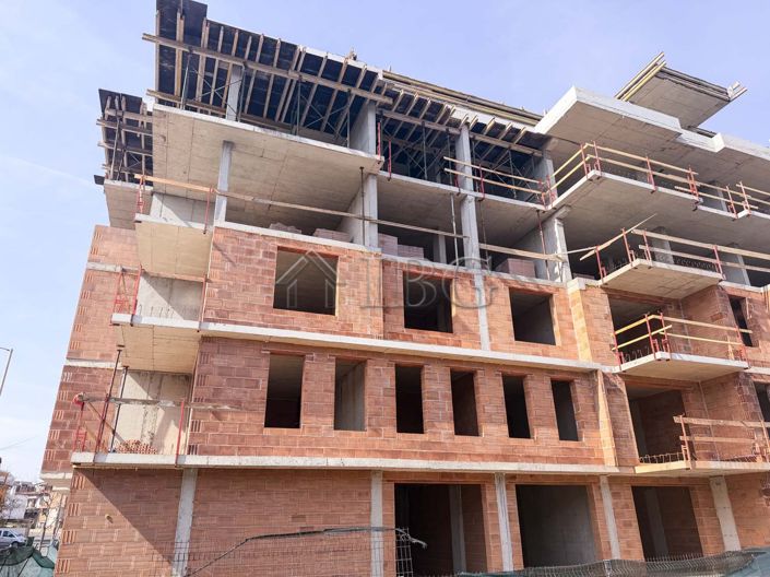 Image No.4-Apartment for sale