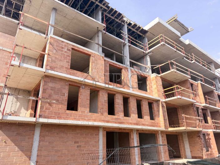 Image No.5-Apartment for sale