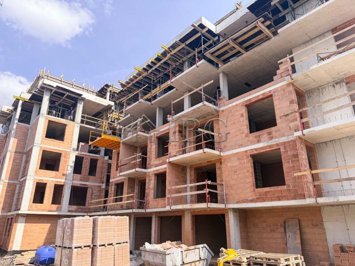 Image No.7-Apartment for sale