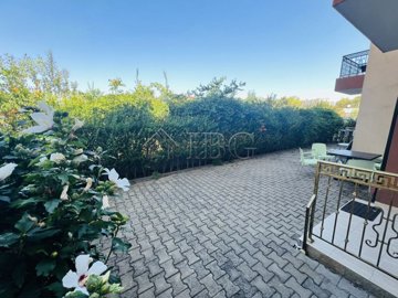 a75e84b4-0884-41ca-8d45-35961f2513c5