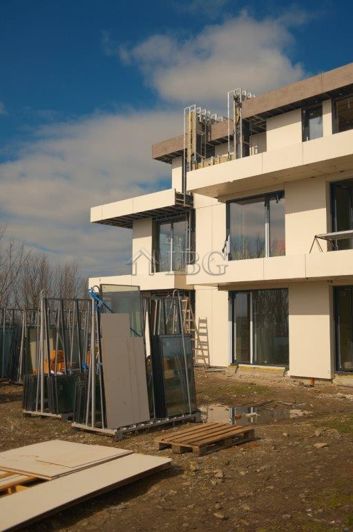 Image No.11-Apartment for sale