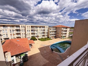 2-bedroom-sunny-day-6-2