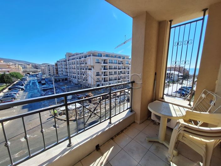 Image No.2-Apartment for sale