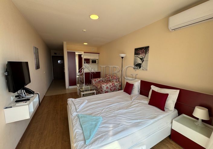 Image No.8-Apartment for sale