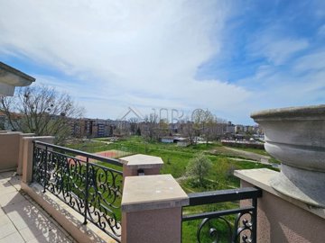 sunny-beach-bulgaria-2-bedroom-apartment-izid