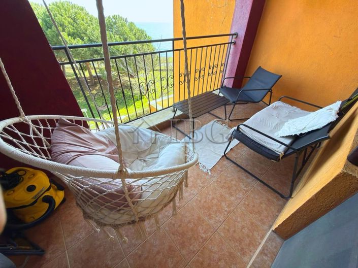 Image No.12-2 Bed Apartment for sale