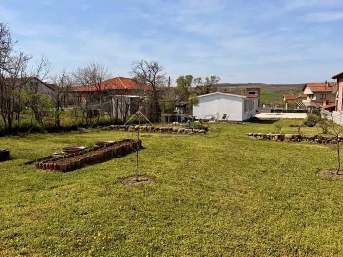 Image No.15-1 Bed House for sale