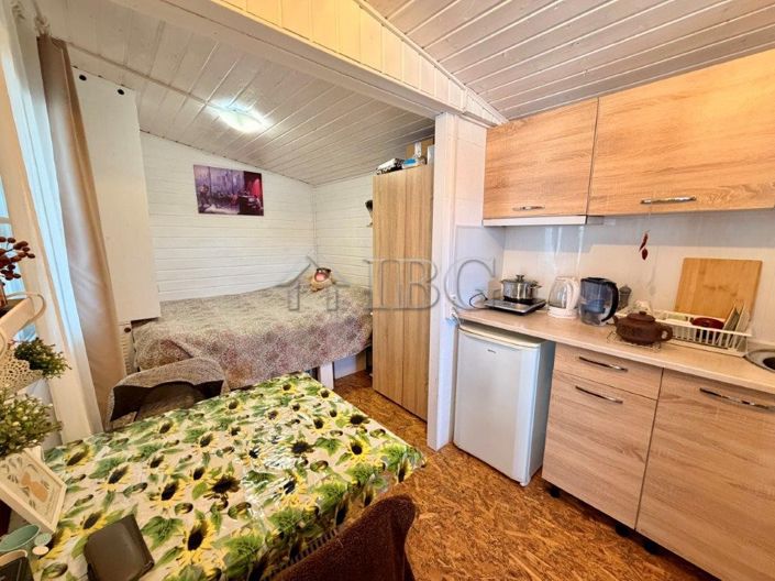 Image No.4-1 Bed House for sale