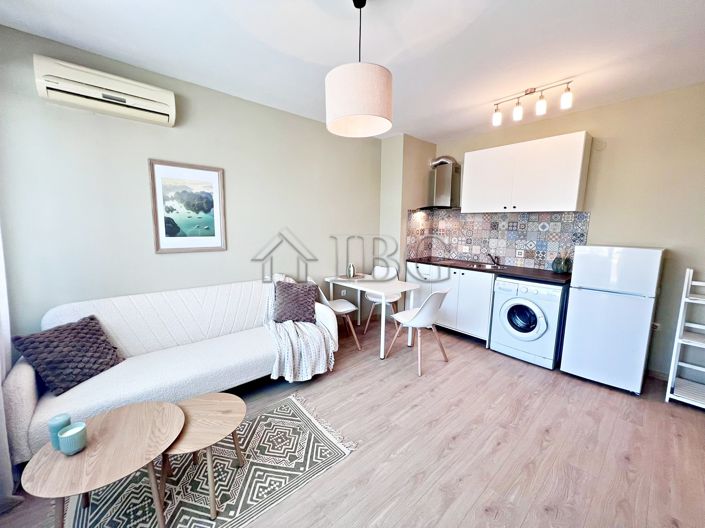 Image No.10-1 Bed Apartment for sale