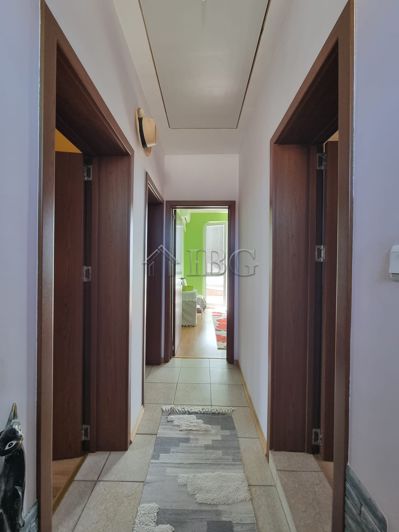 Image No.16-4 Bed House for sale