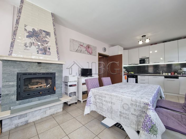 Image No.9-4 Bed House for sale