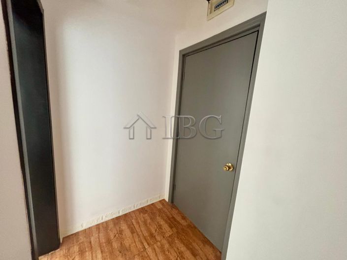 Image No.19-Appartement de 2 chambres à vendre à Burgas