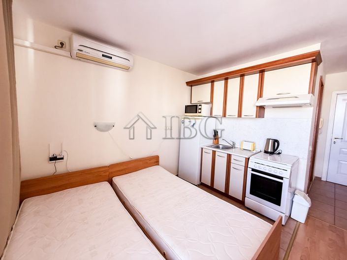 Image No.6-Apartment for sale