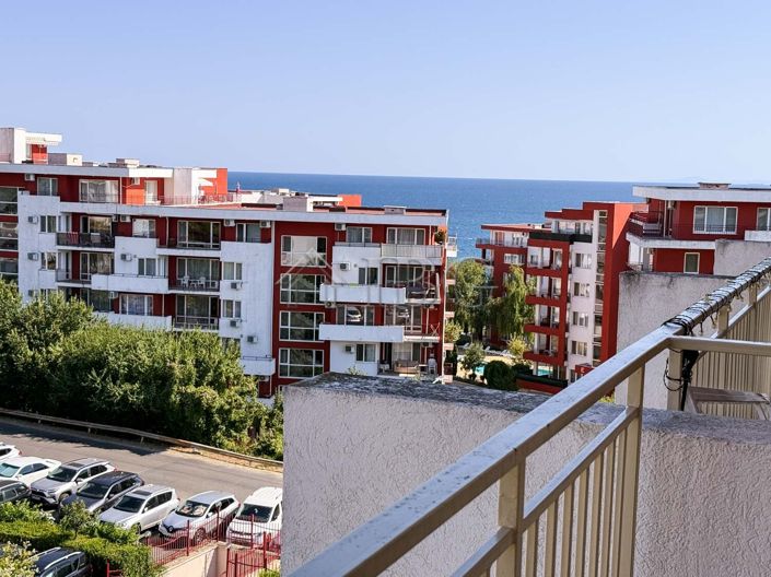 Image No.6-Apartment for sale