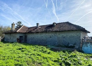 house-for-sale-10-km-from-the-sea-4