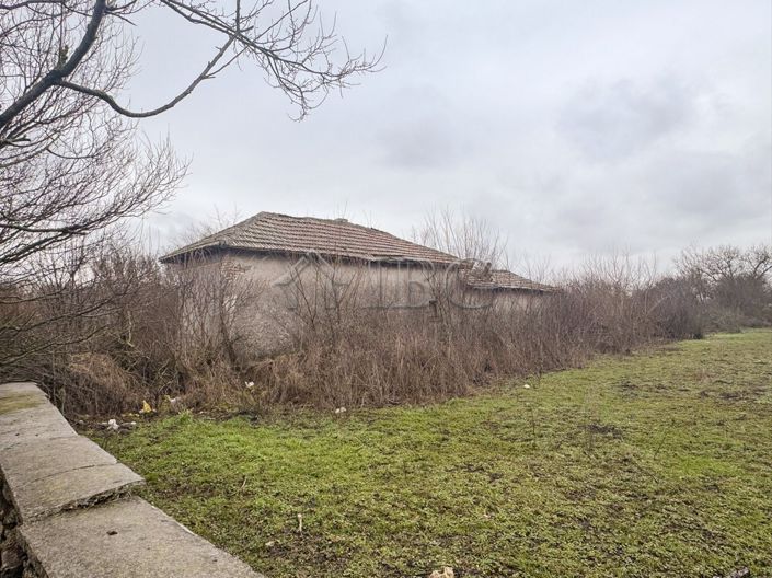 Image No.4-2 Bed House for sale