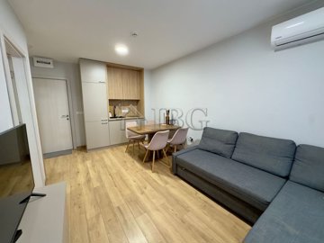 abc46ba7-0c12-4d89-bec3-d02992cd407e