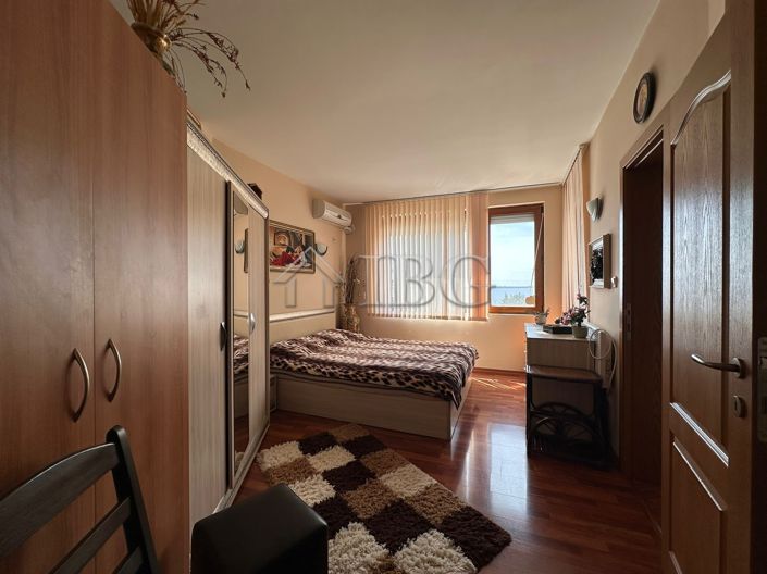 Image No.12-1 Bed Apartment for sale