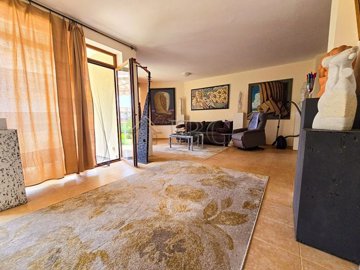 2-bed-house-almond-villas-16