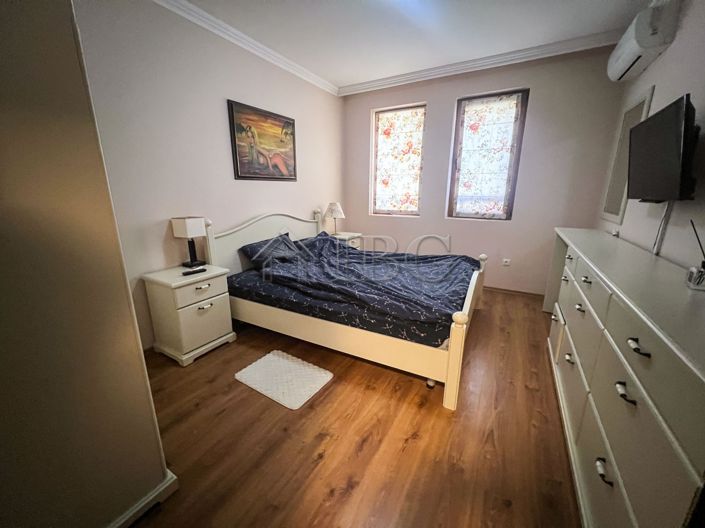Image No.20-2 Bed Apartment for sale