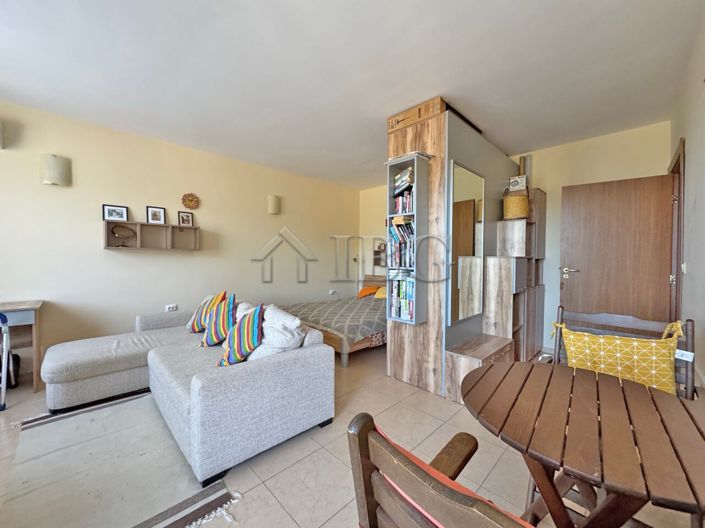 Image No.5-Apartment for sale