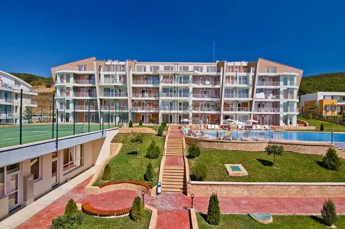 Image No.2-Appartement de 2 chambres à vendre à Burgas