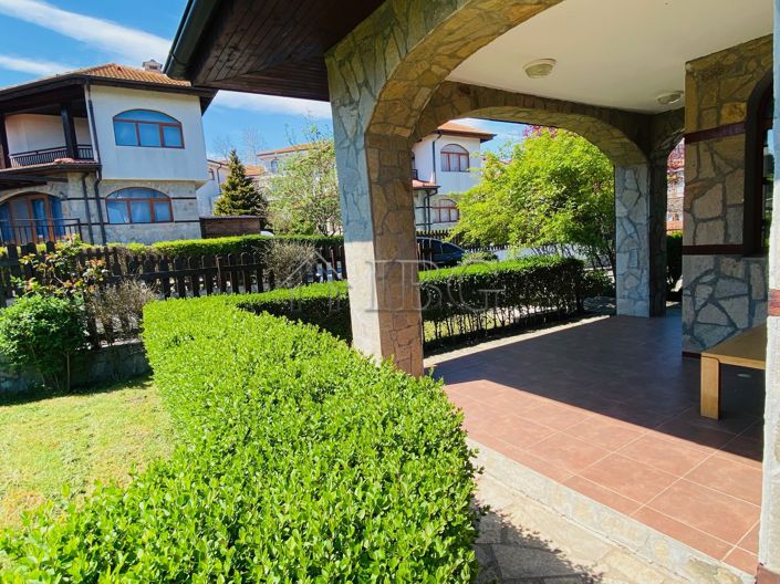 Image No.3-2 Bed House for sale