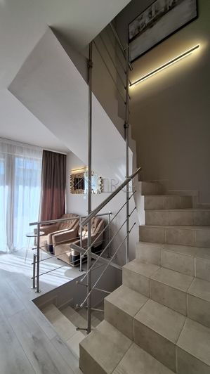 Image No.13-3 Bed House for sale