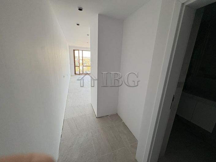 Image No.8-Apartment for sale