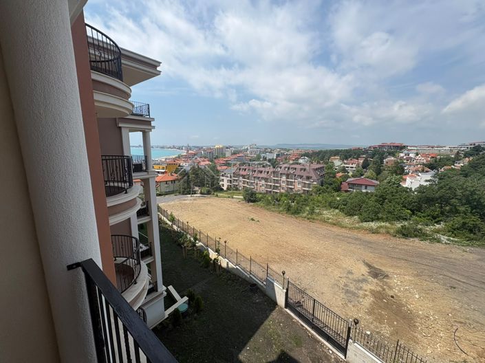 Image No.5-Apartment for sale