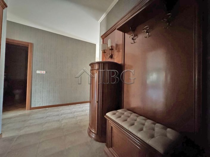 Image No.20-2 Bed Apartment for sale