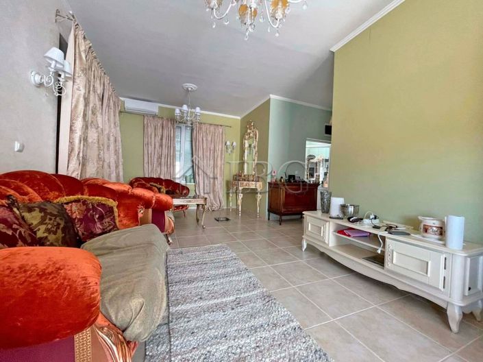 Image No.9-3 Bed House for sale