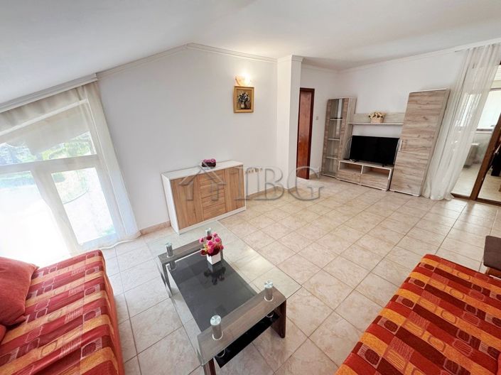 Image No.10-3 Bed Apartment for sale